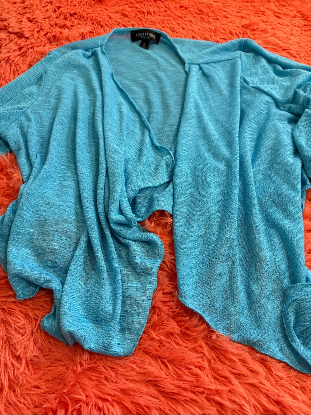Sweater neck style identification